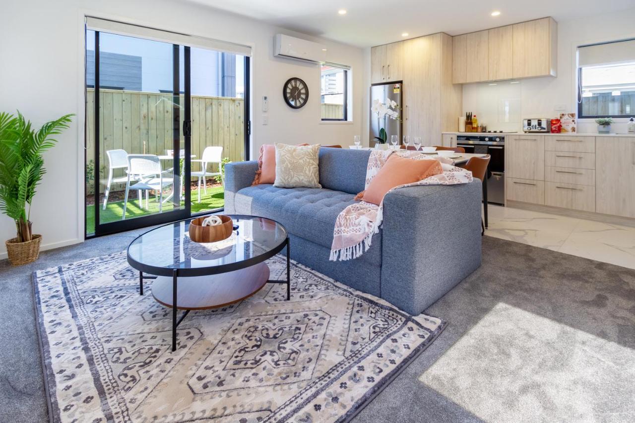 Beachside Bliss: 1 Bed 1 Bath Christchurch Eksteriør billede